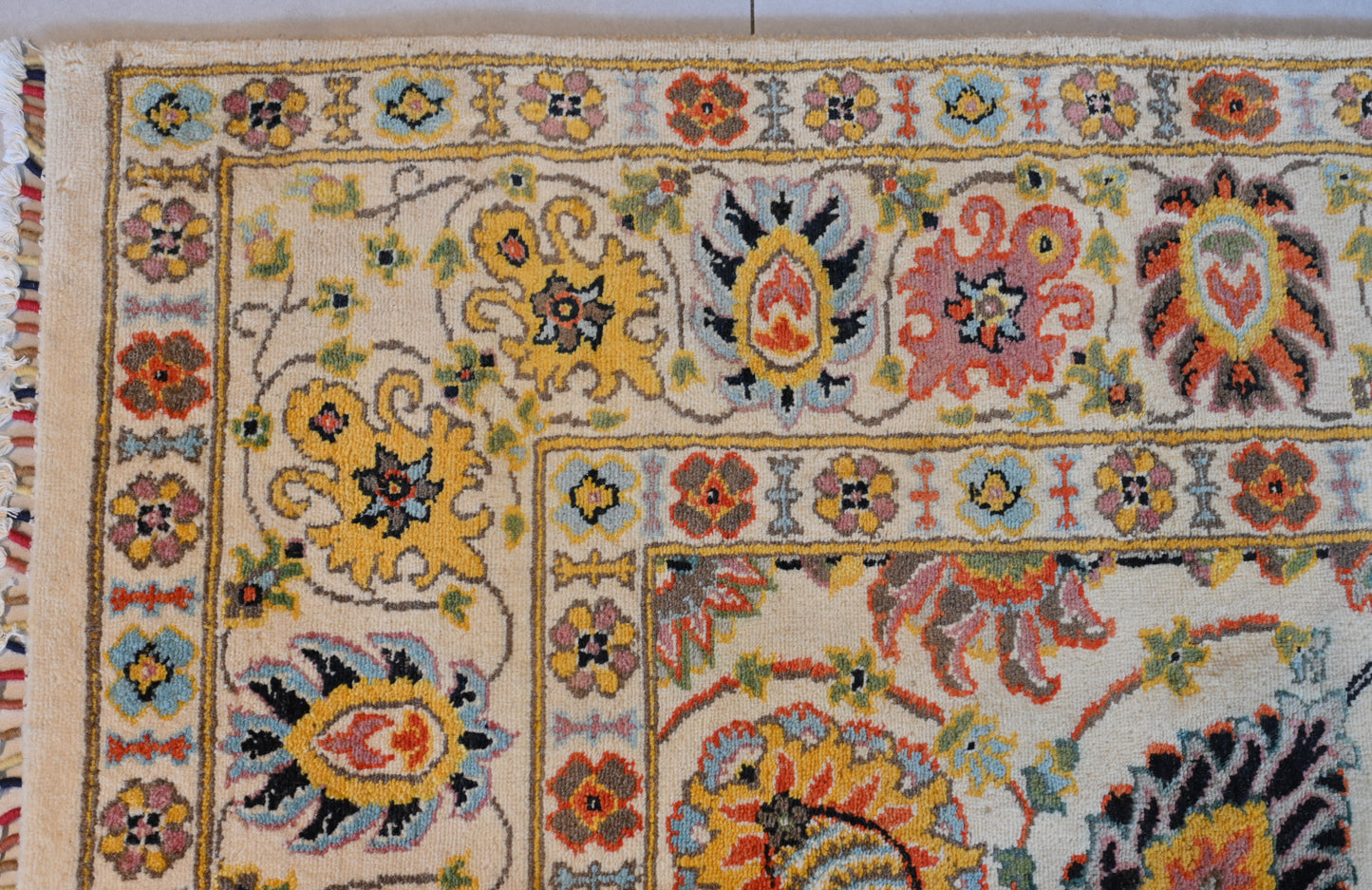 Chobi Cream 10 X 8 FT