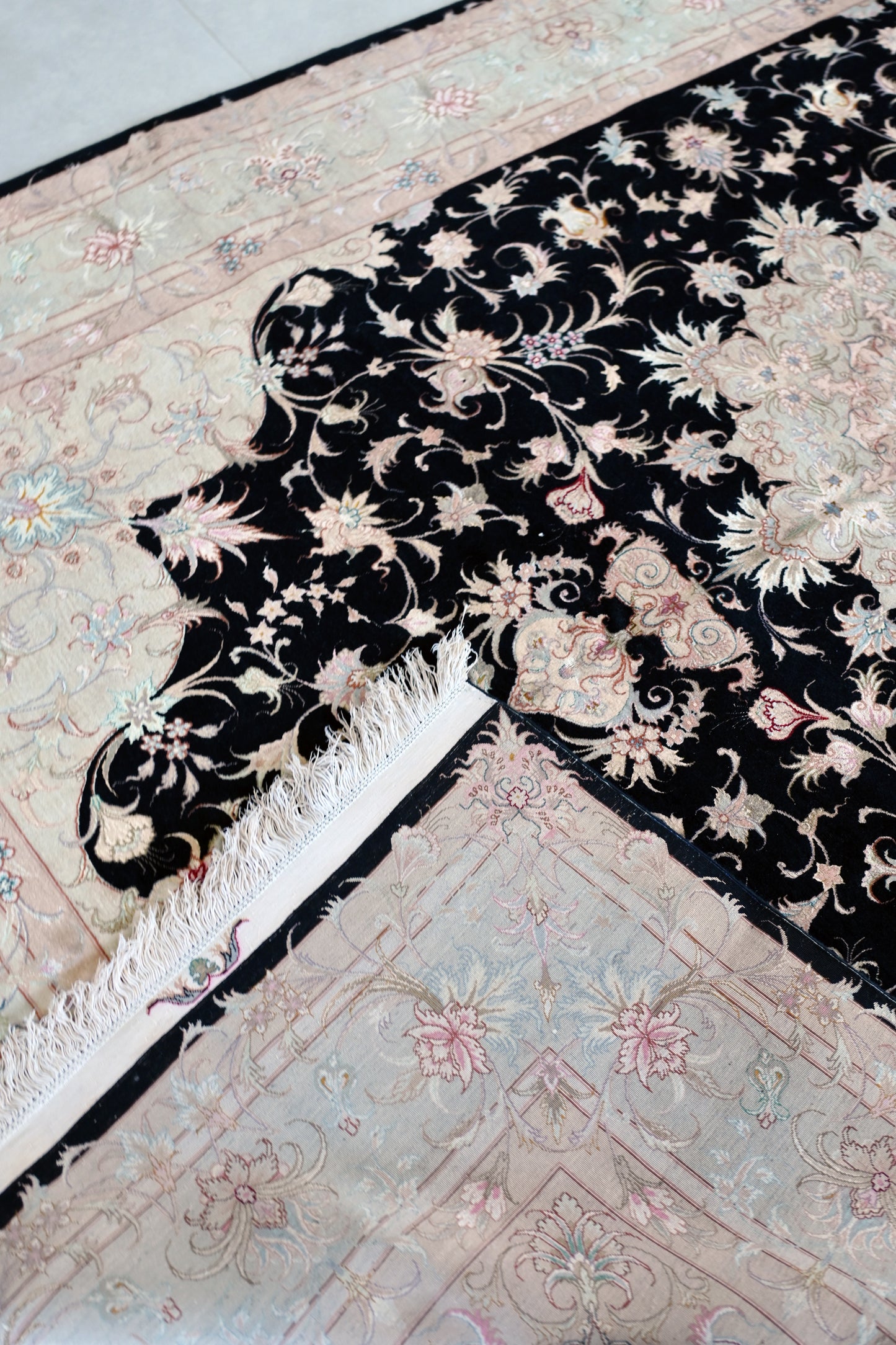 Tabriz Royal Wool and Silk on Silk Base Black/Beige/Pink 10 X 7 FT