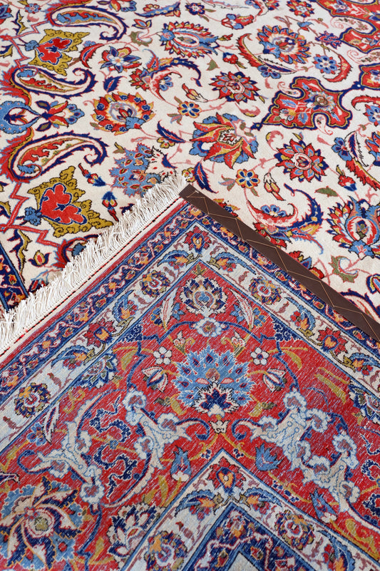 Ispahan Kunj Wool Cream/Orange fine Hand Knotted 12 X 9 FT