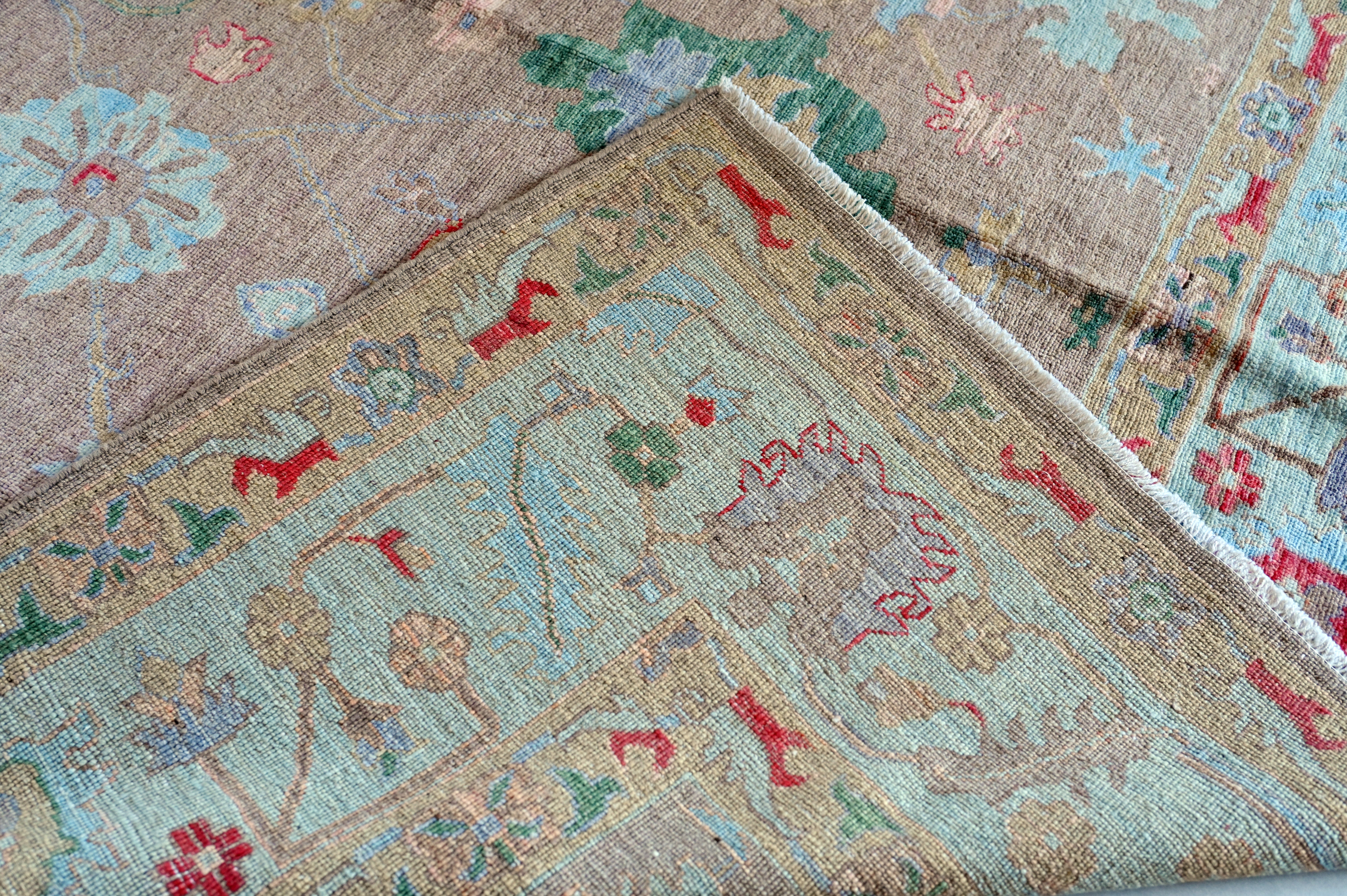 Hand Spun Wool Hand Knotted Loose Laid Carpet Peach Colour 10 X 8 FT