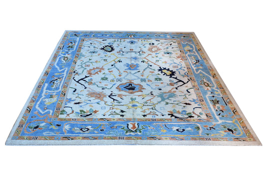 Hand Spun Wool Hand Knotted Loose Laid Carpet White and Blue