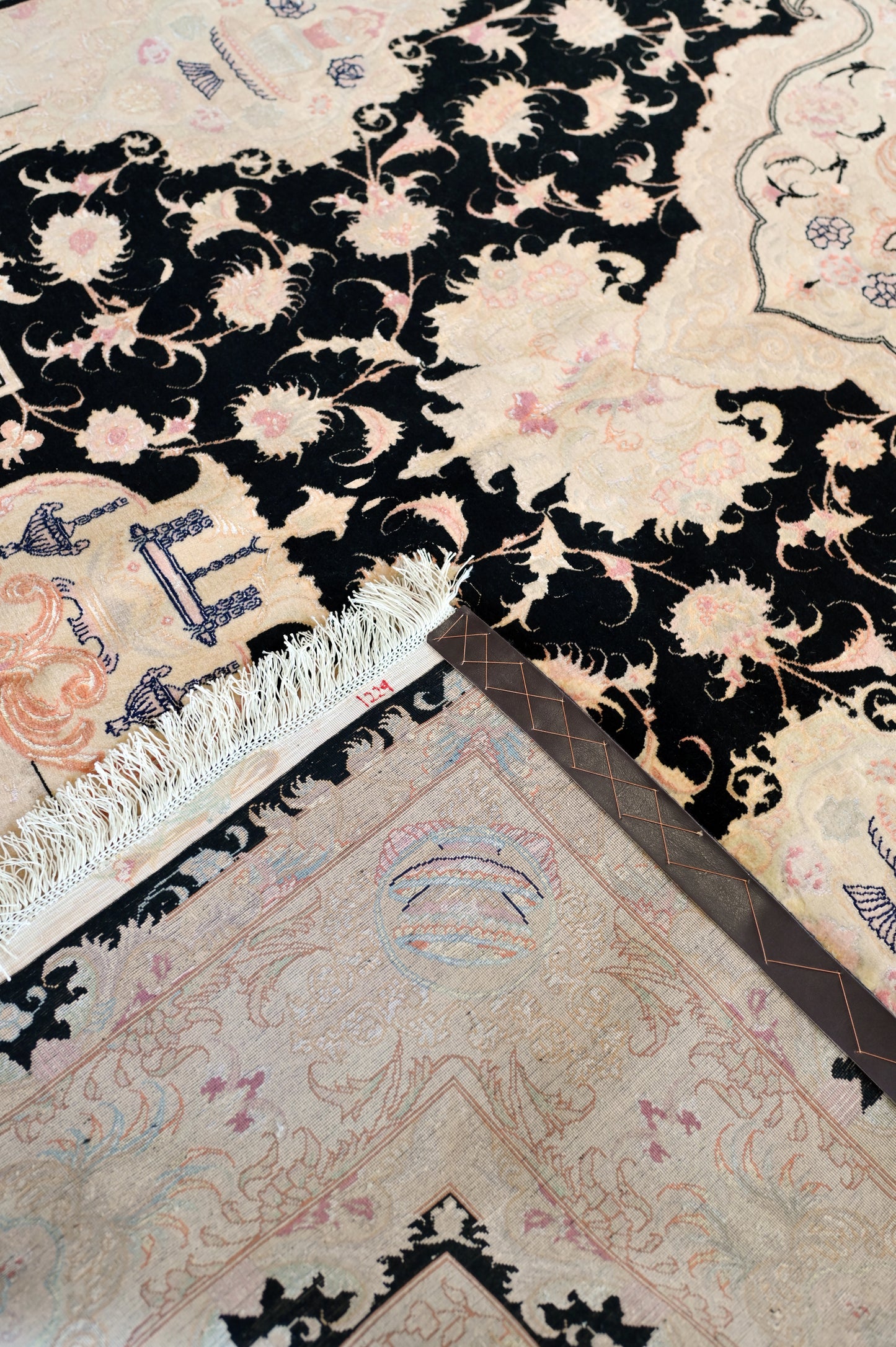 Tabriz Royal Wool and Silk on Silk Base Black/Beige 10 X 7 FT