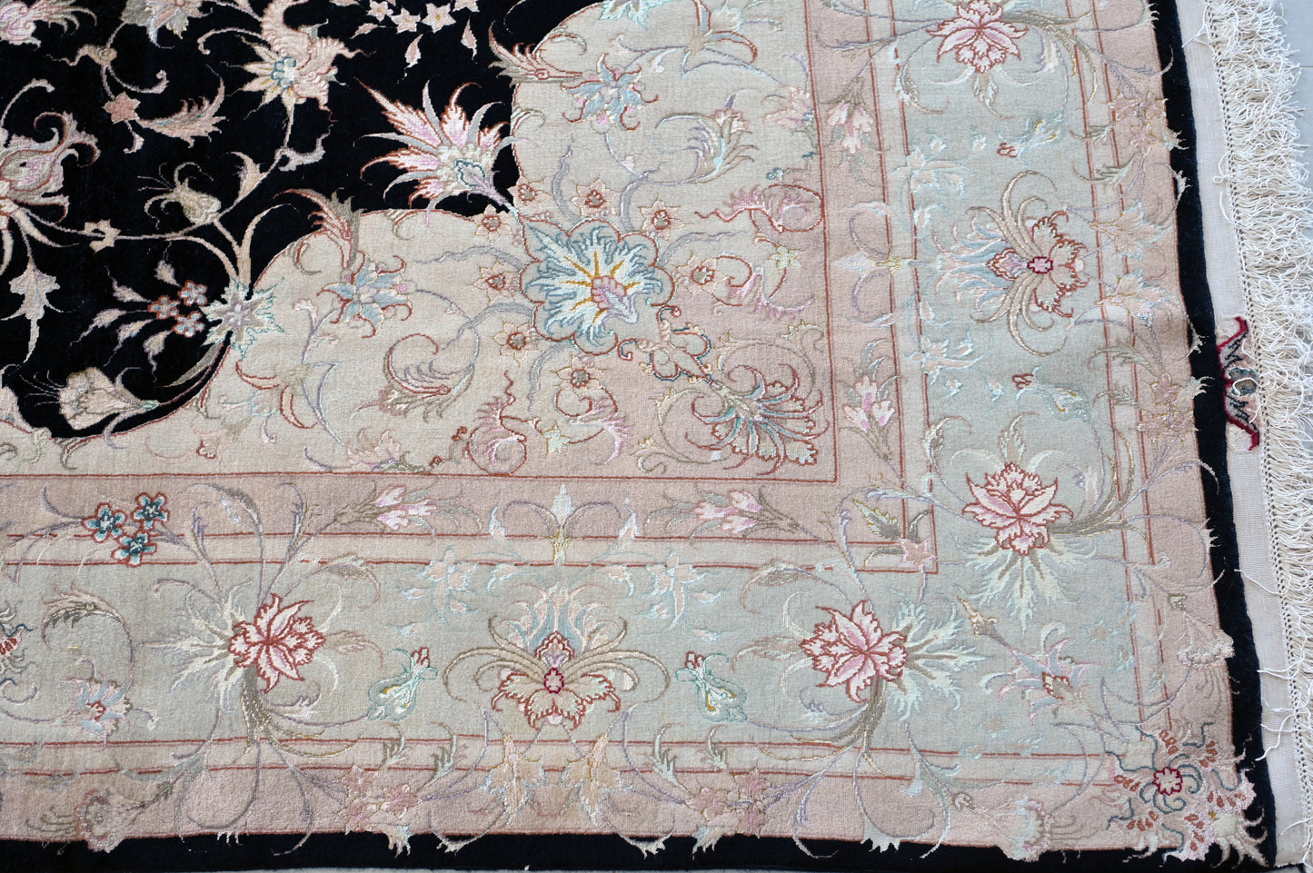 Tabriz Royal Wool and Silk on Silk Base Black/Beige/Pink 10 X 7 FT